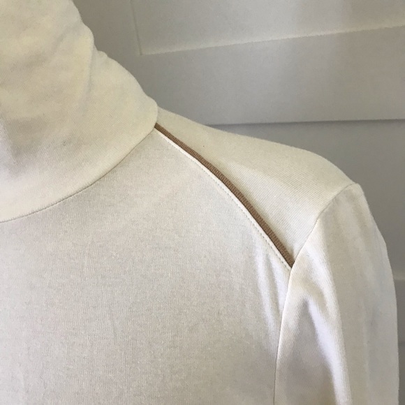 Cream Turtleneck with Piping - Picture 2 of 4